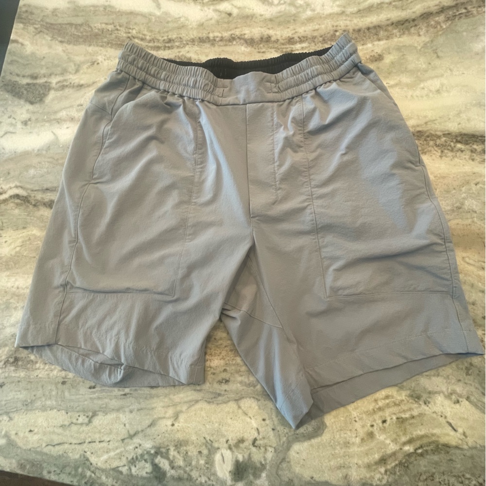 Lululemon men’s shorts